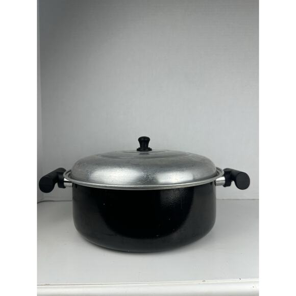 VTG Regal Ware Stock Pot w/Lid Cast Aluminum Lid Retro Kitchen Ware - Picture 2 of 8